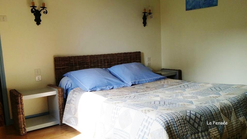 Plonévez-Porzay Chambres D'Hotes Belard מראה חיצוני תמונה